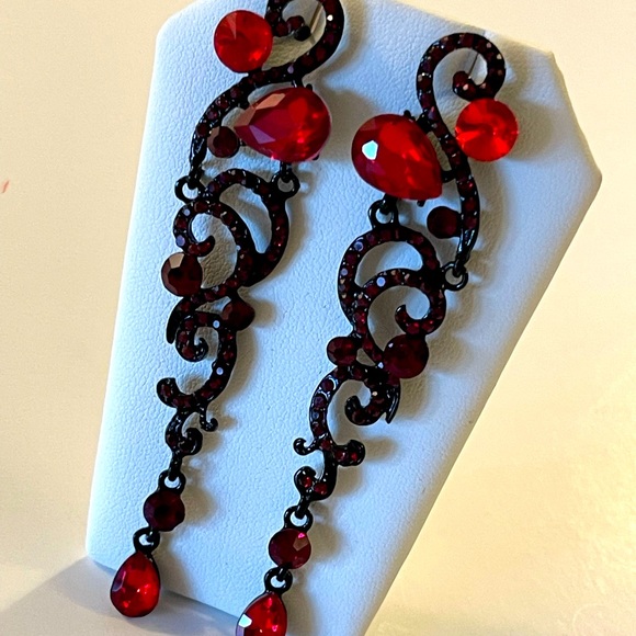 Red Rhinestone Earrings Diamond Crystal Long Dangle Drop Earrings - Picture 4 of 6